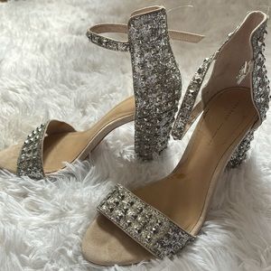 Zara platinum heavy metal sequin sandal heels w ankle straps, size 6